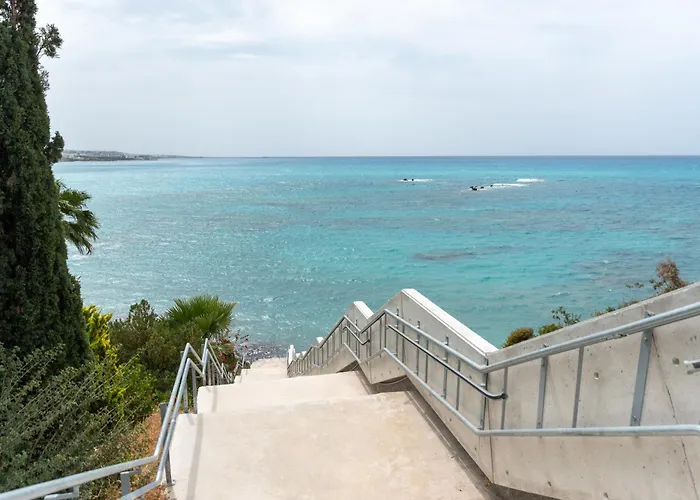 Sea View In Coral Bay *