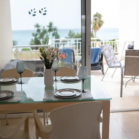 Sea View In Coral Bay Peyia