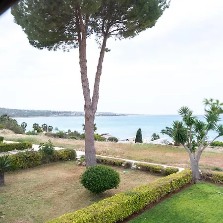 Sea View In Coral Bay