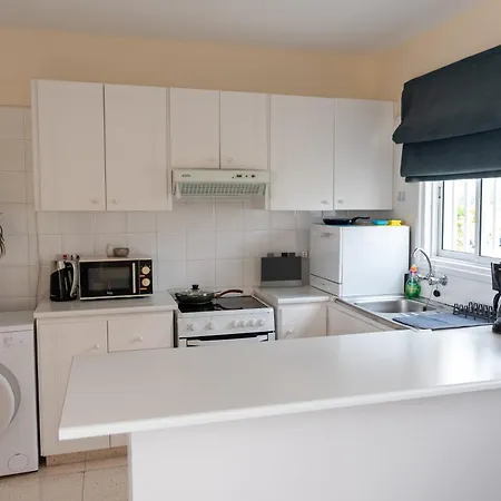 Sea View In Coral Bay Peyia