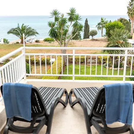 Sea View In Coral Bay * بييا